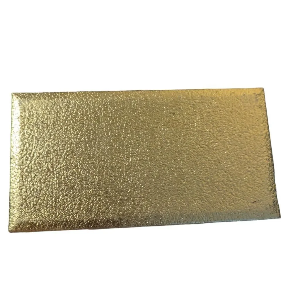Vintage‎ jewelry box with gold tone earrings